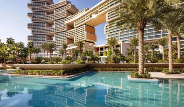 Indulge in Extravagance: UAE’s Finest Luxury Resorts