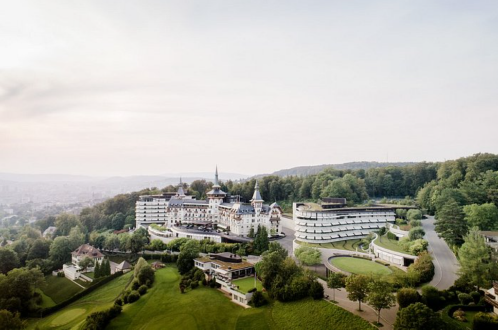 Switzerland’s Elite Stays High-End Accommodations