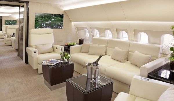 Luxury Private Jet Resort Packages for Billionaires